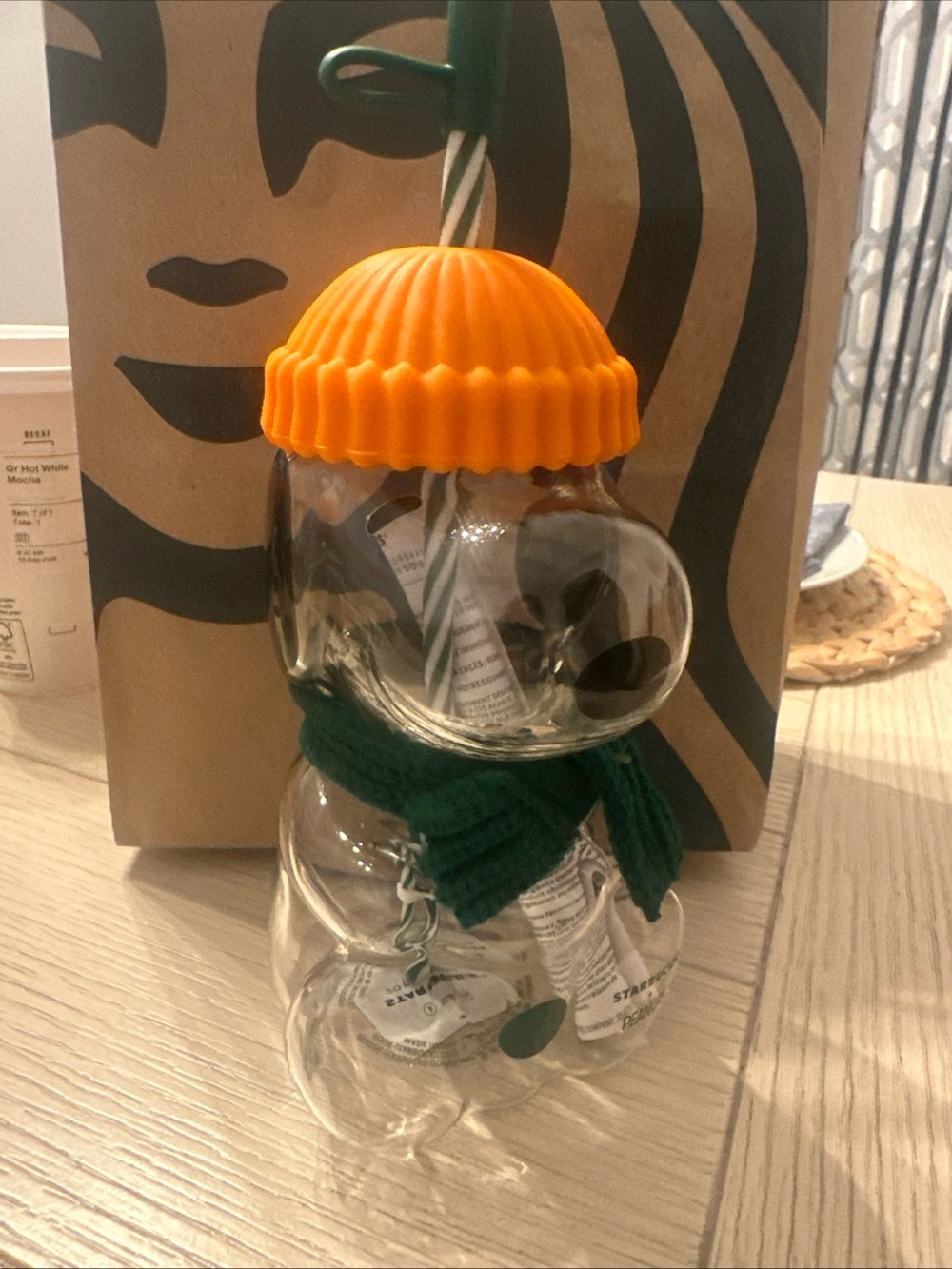 2026 Starbucks  x Peanuts Snoopy in hand ready to ship!